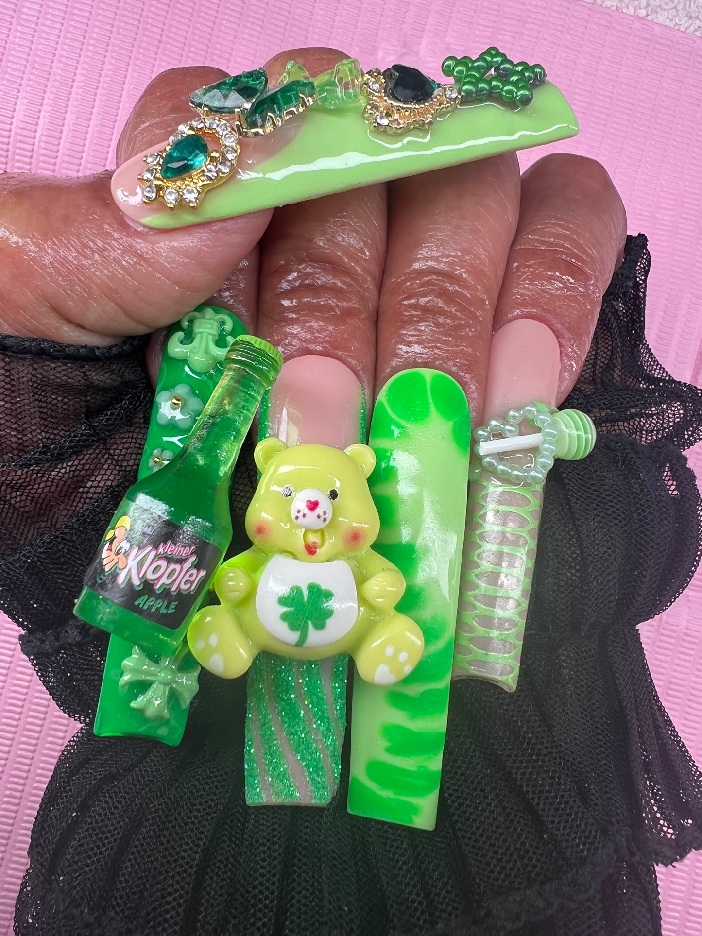 Care Bear 3XL Square All Out Green - PreszZ On Nailz!